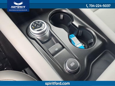 2026 Ford Explorer Active with 200A Pkg