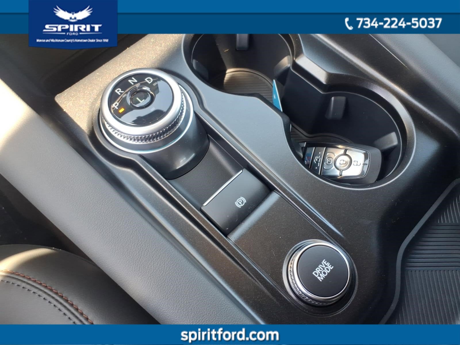 2026 Ford Explorer Active with 200A Pkg