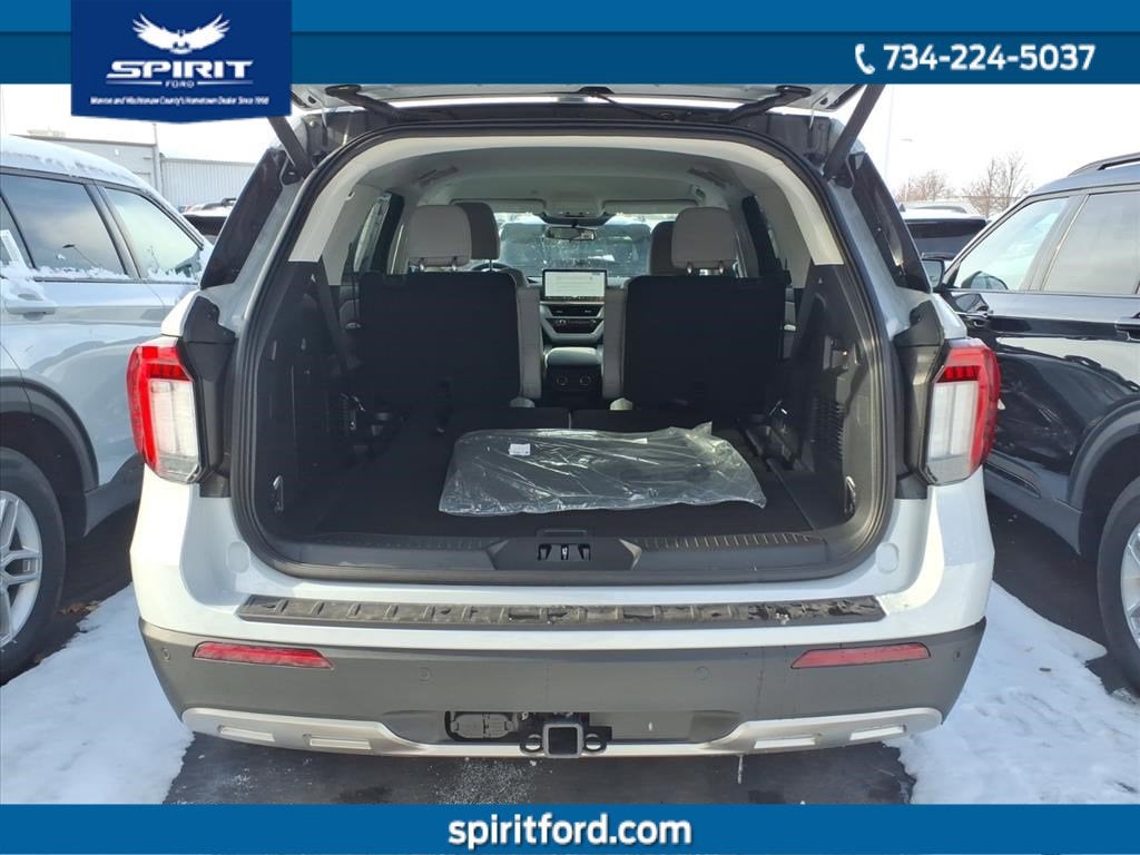 2026 Ford Explorer Active with 200A Pkg