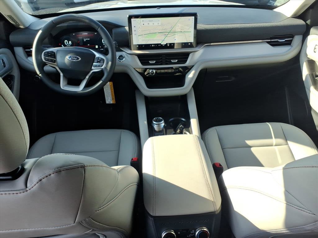 2026 Ford Explorer Active with 200A Pkg