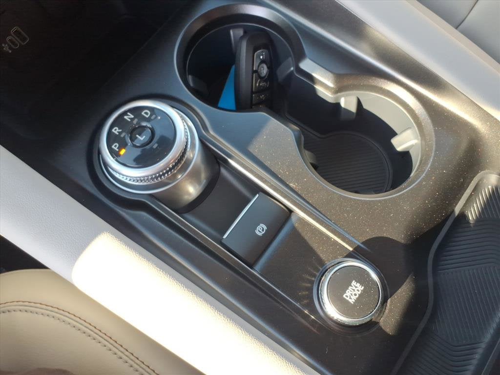 2026 Ford Explorer Active with 200A Pkg