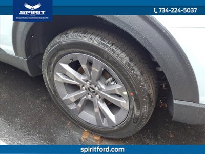 2026 Ford Explorer Active with 200A Pkg