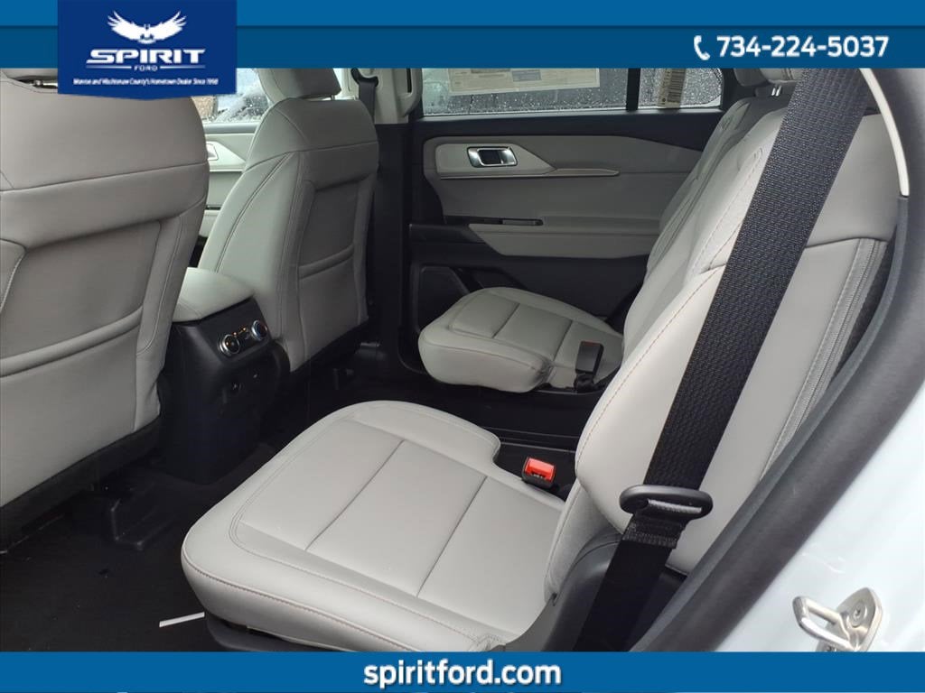 2026 Ford Explorer Active with 200A Pkg