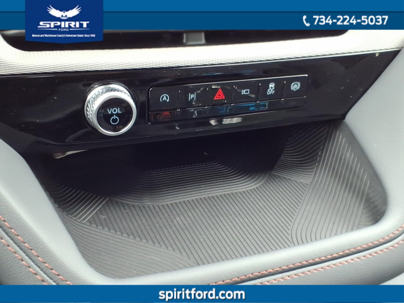 2026 Ford Explorer Active with 100A Pkg