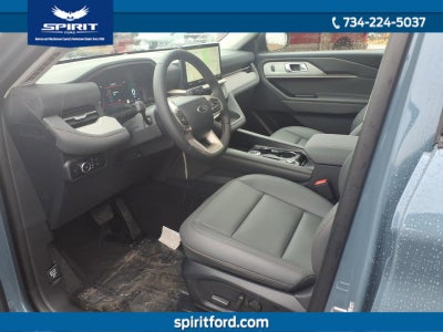 2026 Ford Explorer Active with 200A Pkg