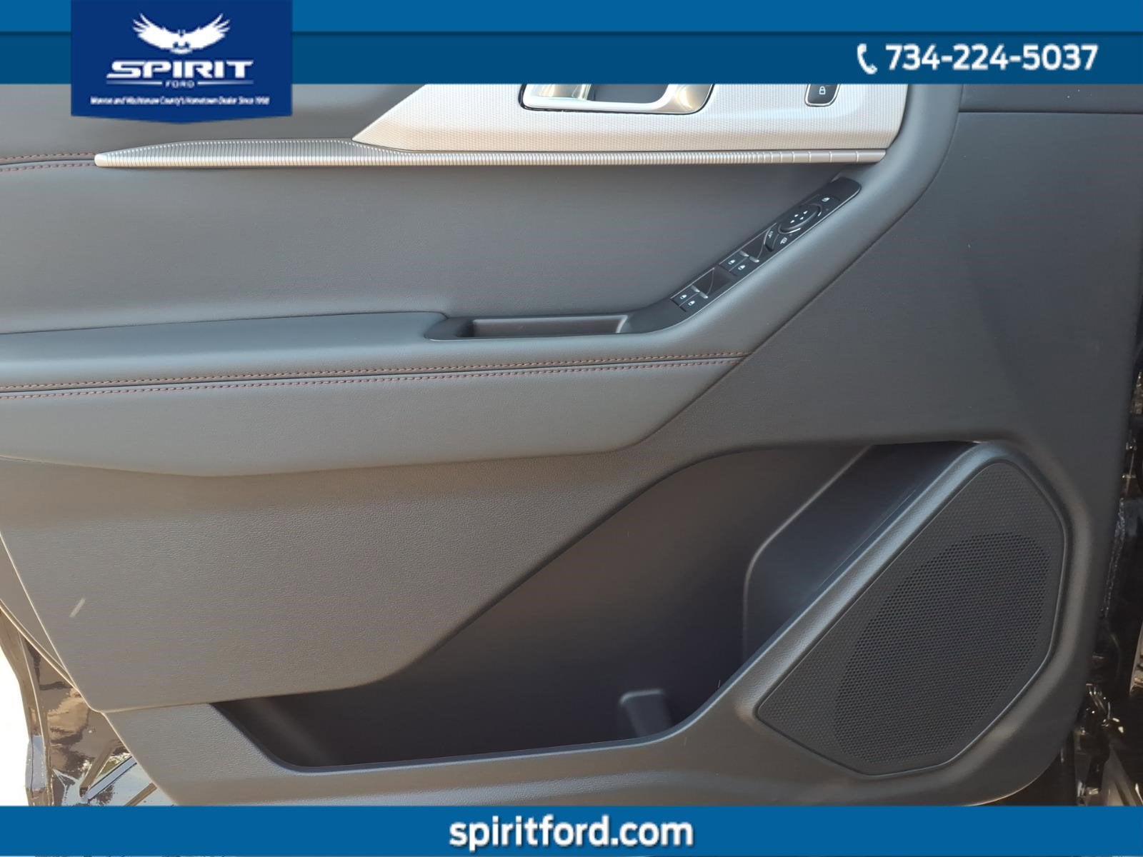 2026 Ford Explorer Active with 200A Pkg