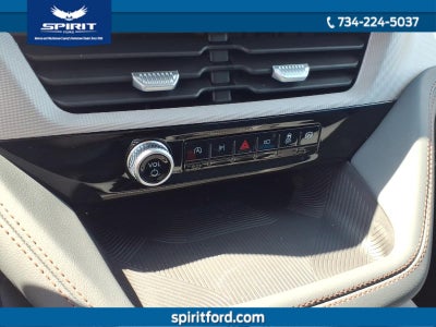 2026 Ford Explorer Active with 200A Pkg
