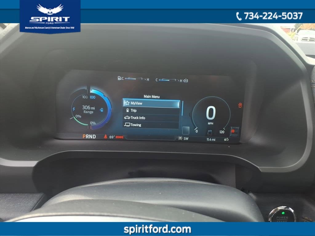 2025 Ford F-150 Lightning LARIAT