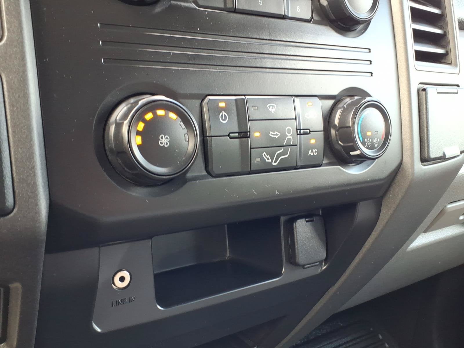 2017 Ford Super Duty F-250 SRW XL