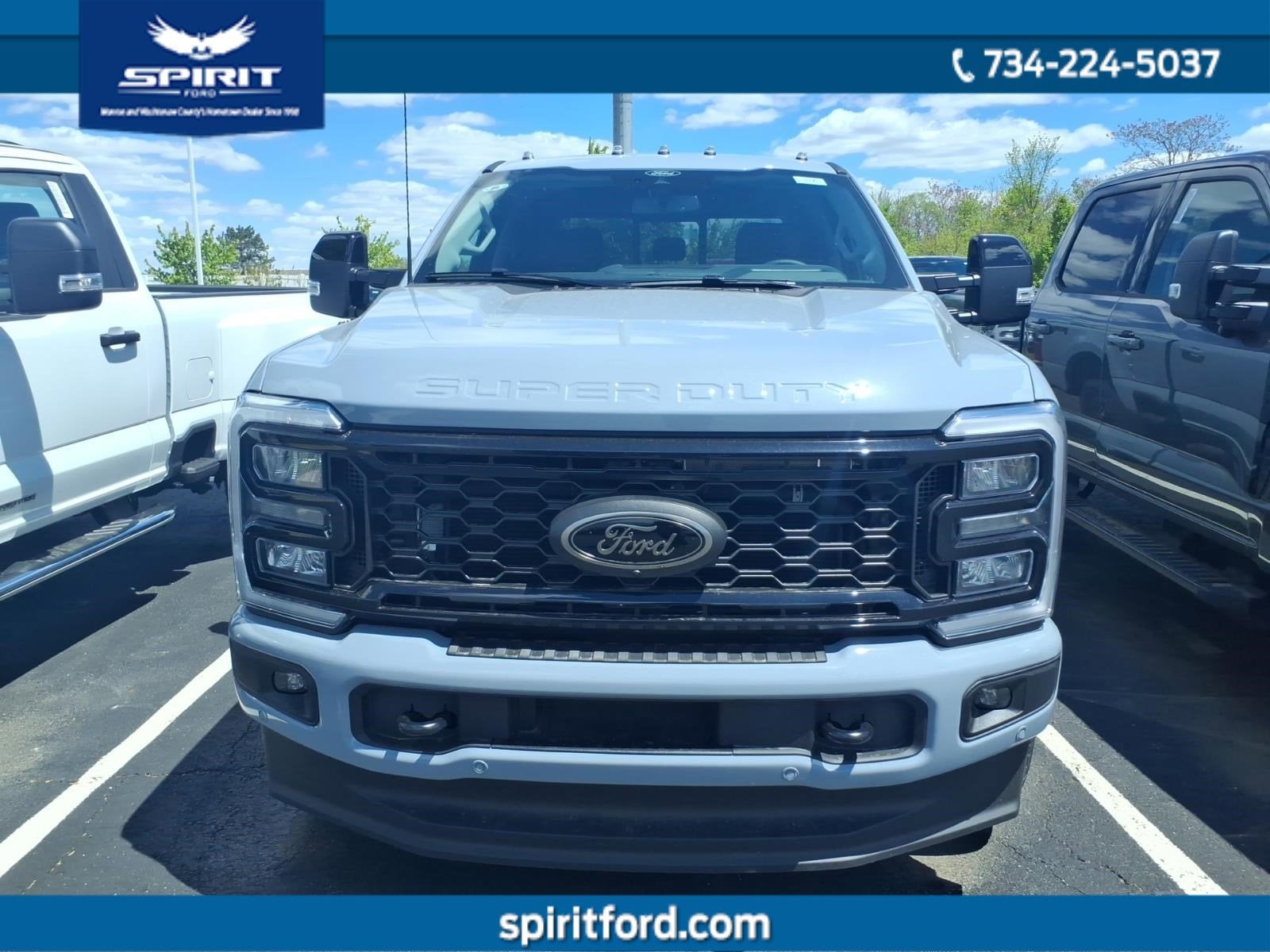 2026 Ford Super Duty F-350 SRW LARIAT