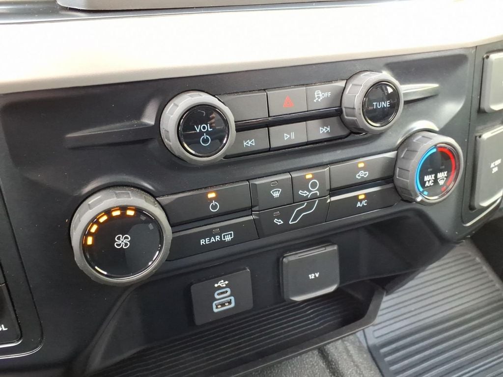 2024 Ford F-350SD Platinum