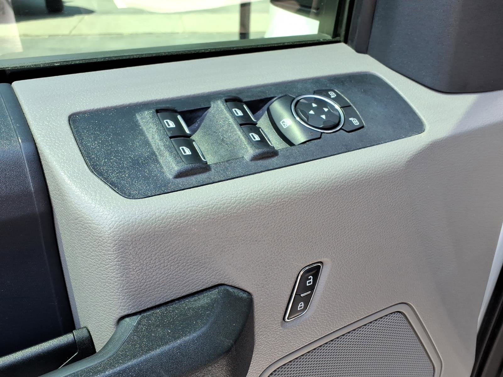 2022 Ford Super Duty F-350 SRW XL