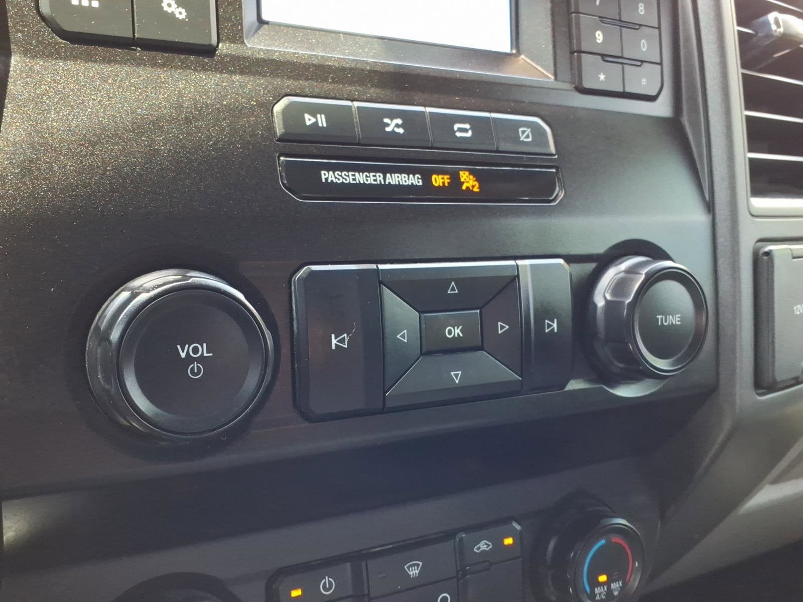 2022 Ford Super Duty F-350 SRW XL