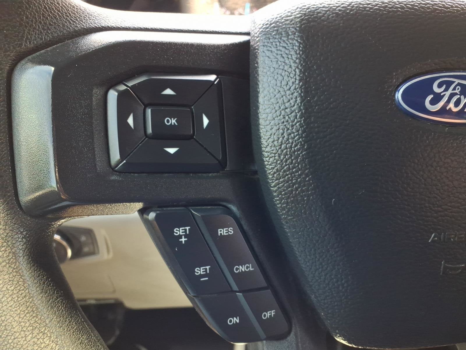 2022 Ford Super Duty F-350 SRW XL