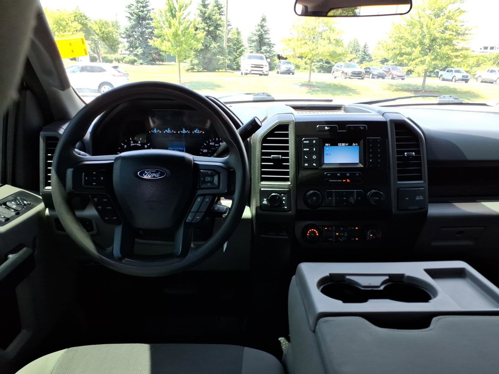 2022 Ford Super Duty F-350 SRW XL