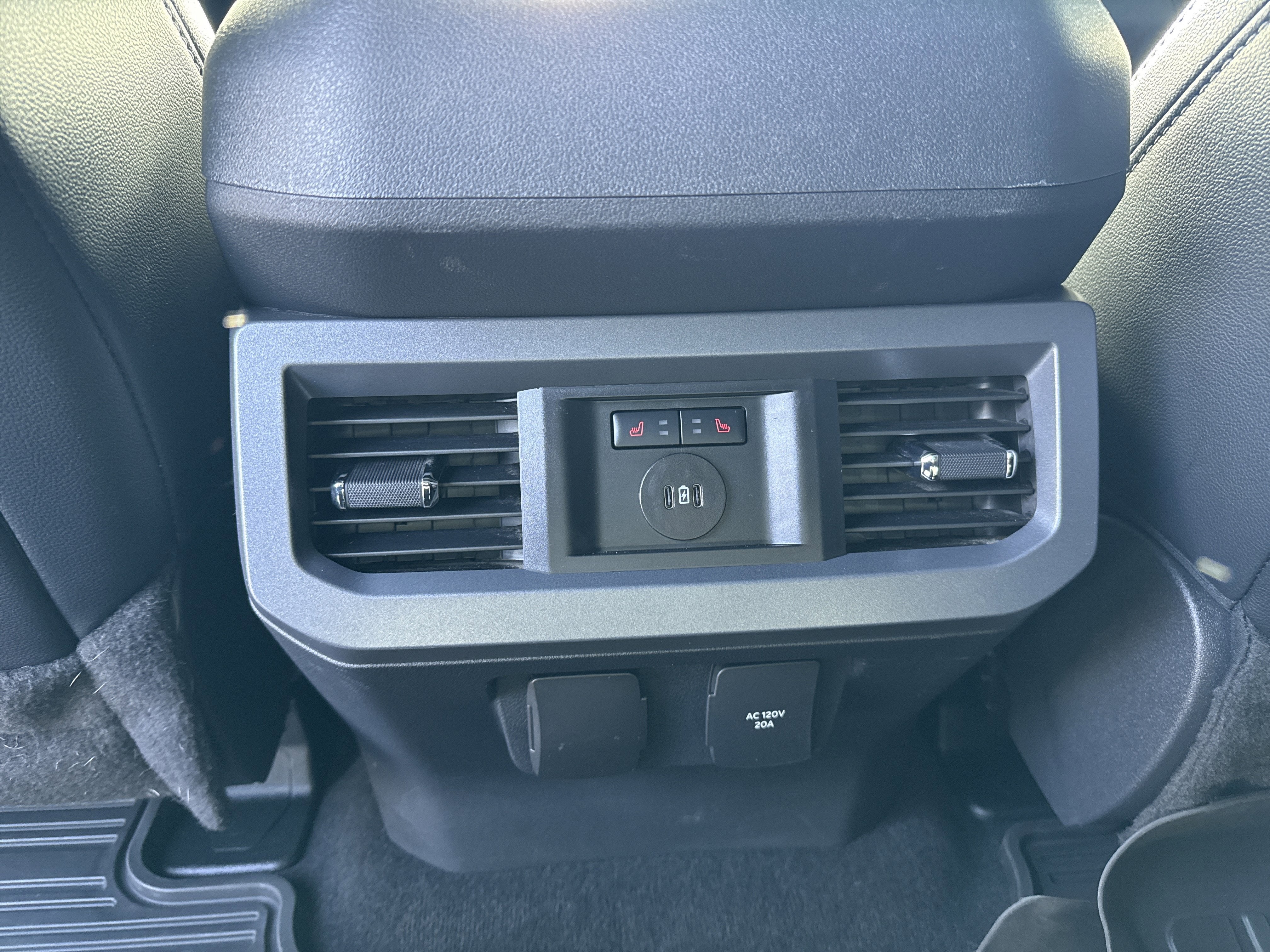 2024 Ford Super Duty F-350 SRW LARIAT