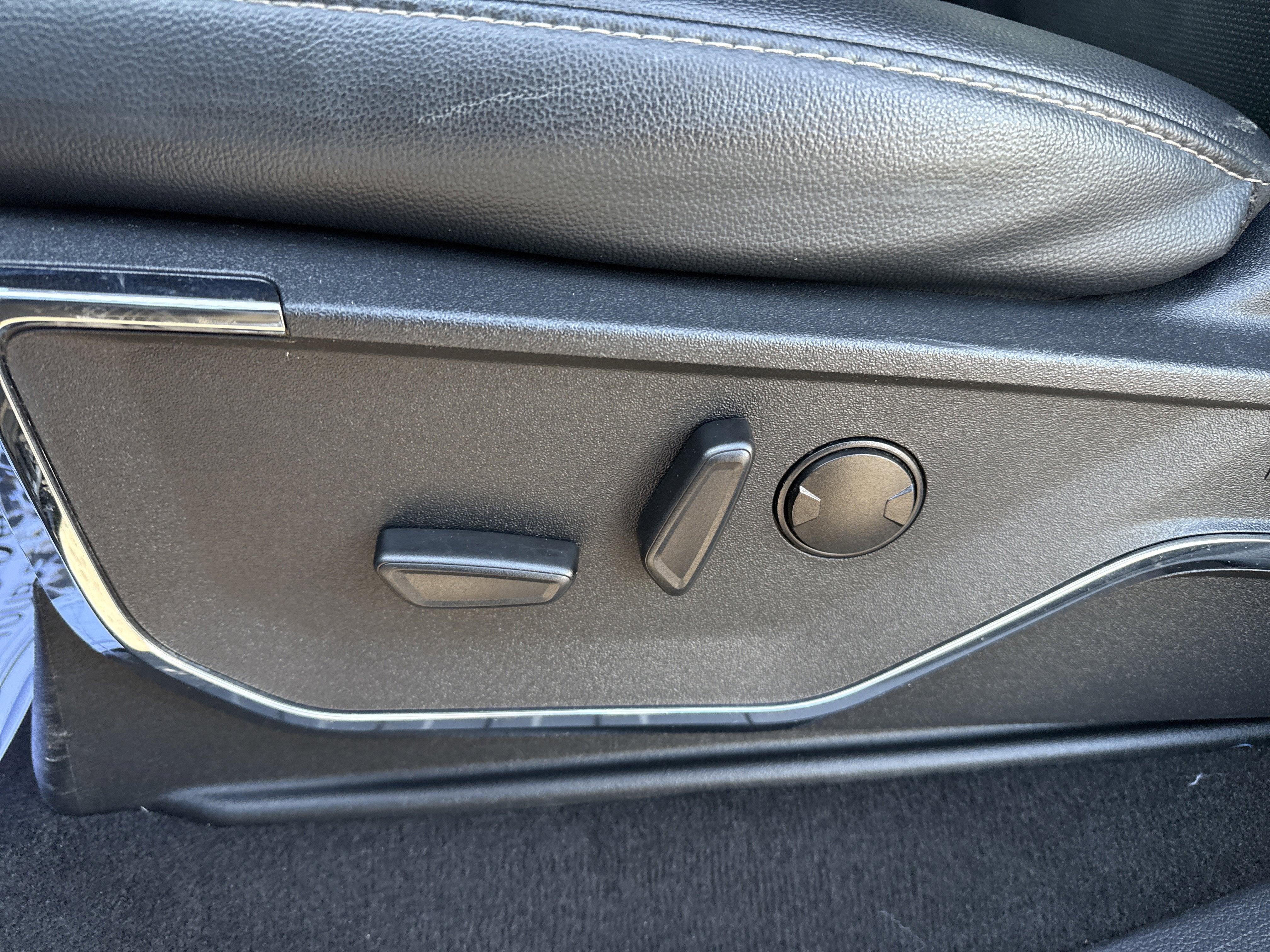 2024 Ford Super Duty F-350 SRW LARIAT