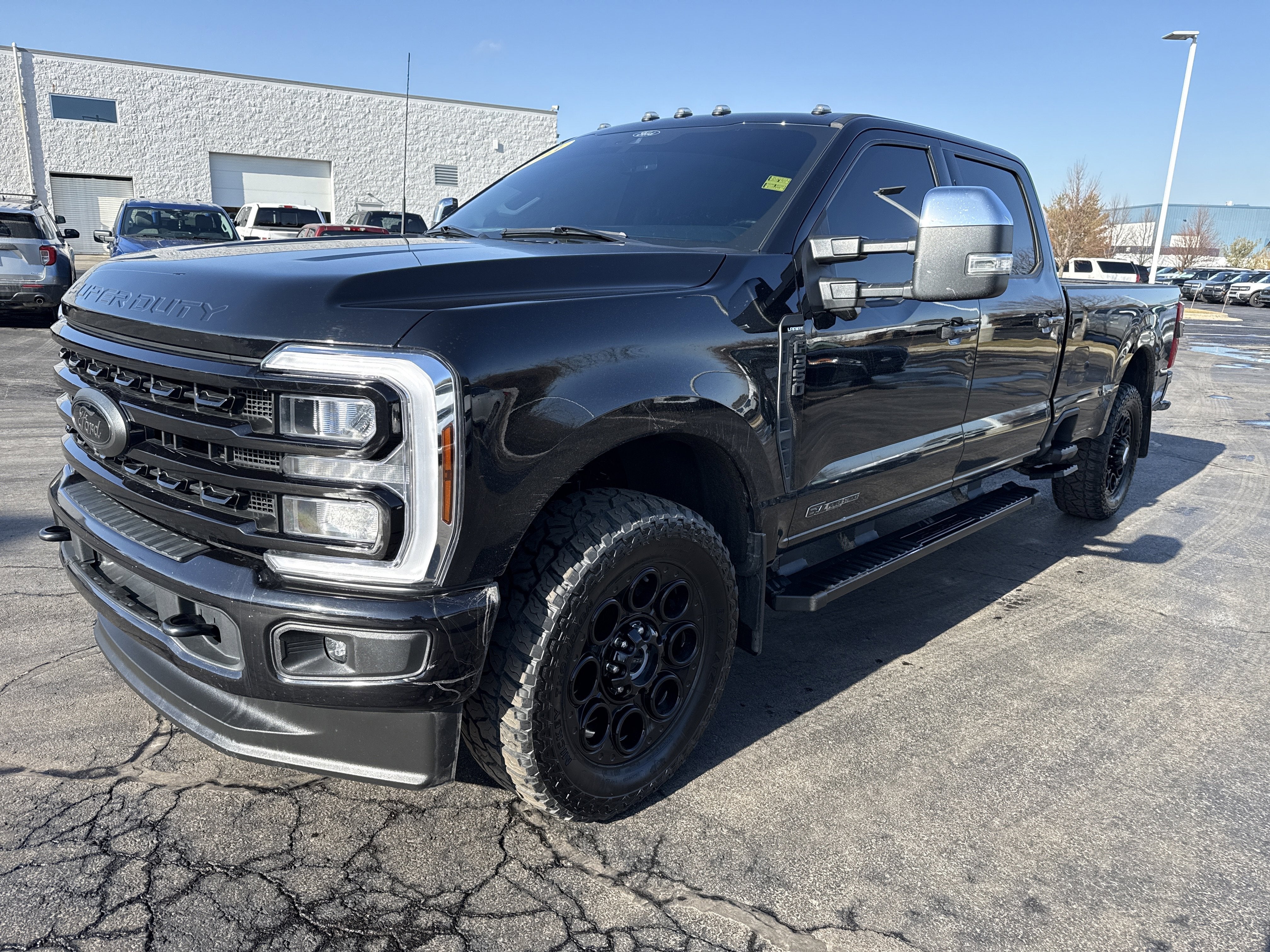 2024 Ford Super Duty F-350 SRW LARIAT