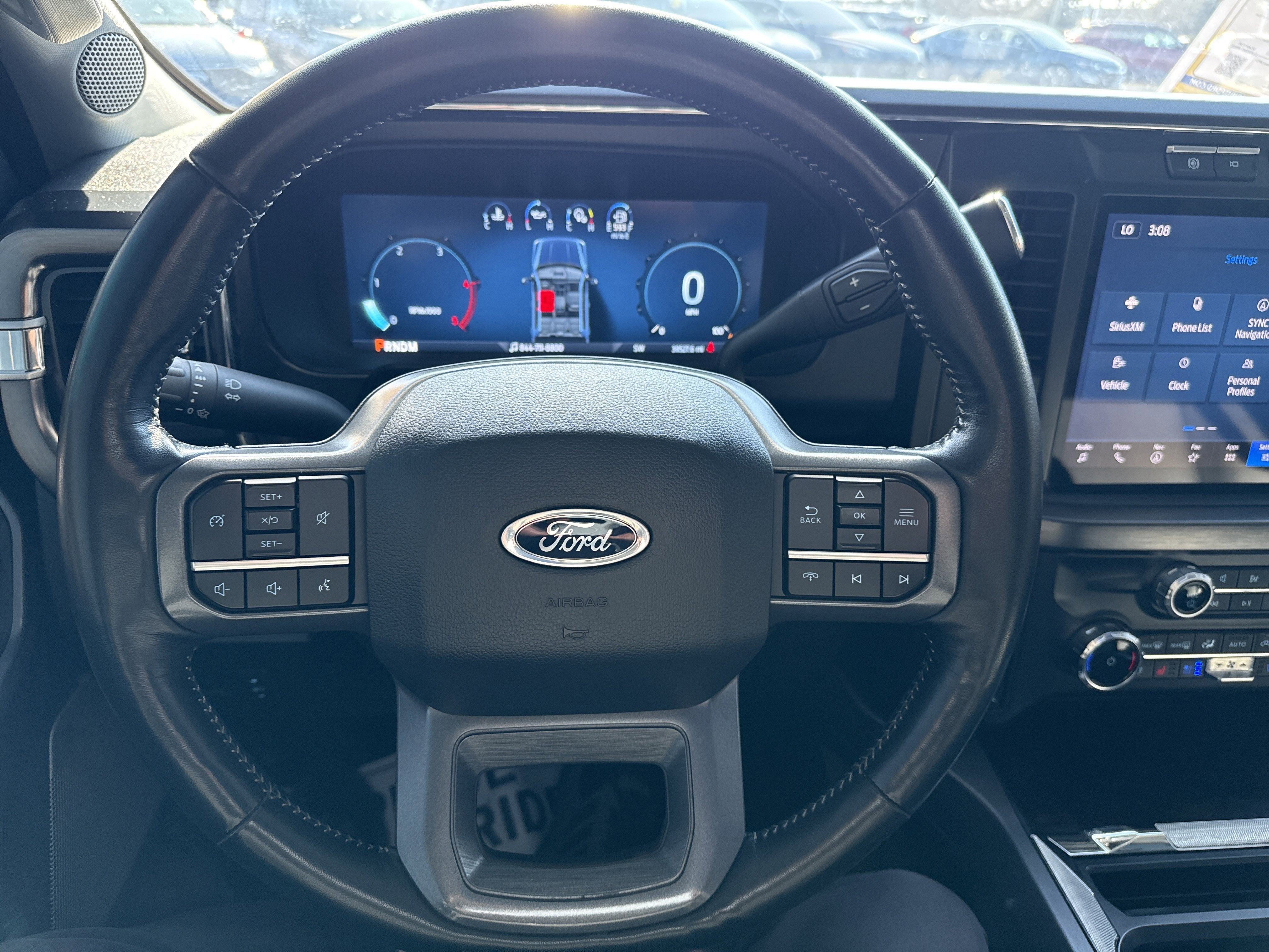 2024 Ford Super Duty F-350 SRW LARIAT