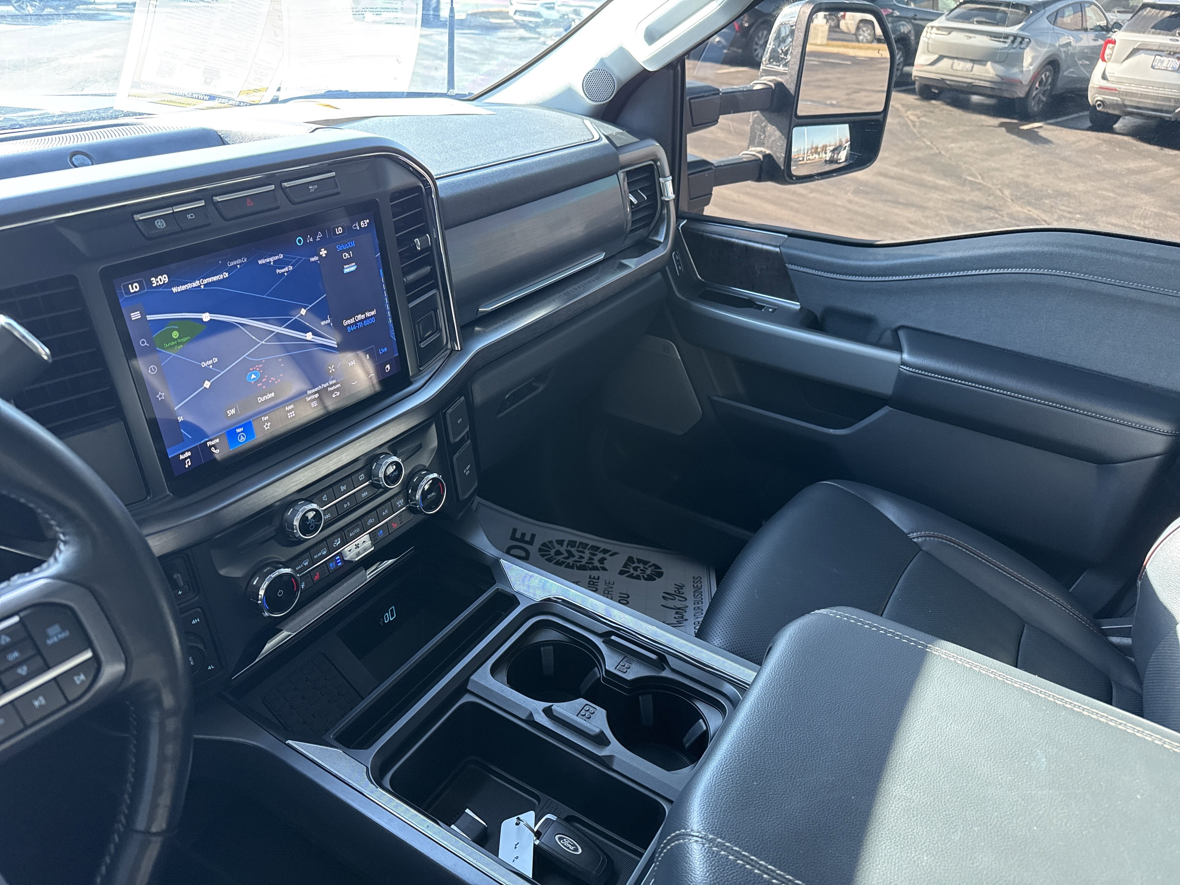 2024 Ford Super Duty F-350 SRW LARIAT