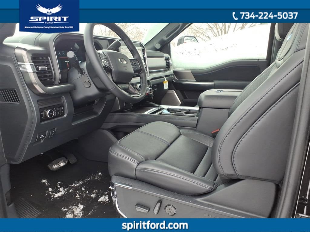 2026 Ford Super Duty F-350 DRW Platinum