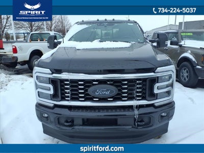 2026 Ford Super Duty F-350 DRW Platinum