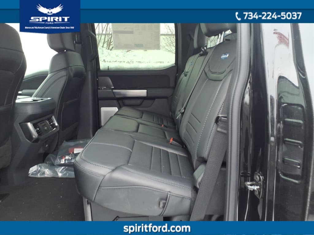 2026 Ford Super Duty F-350 DRW Platinum