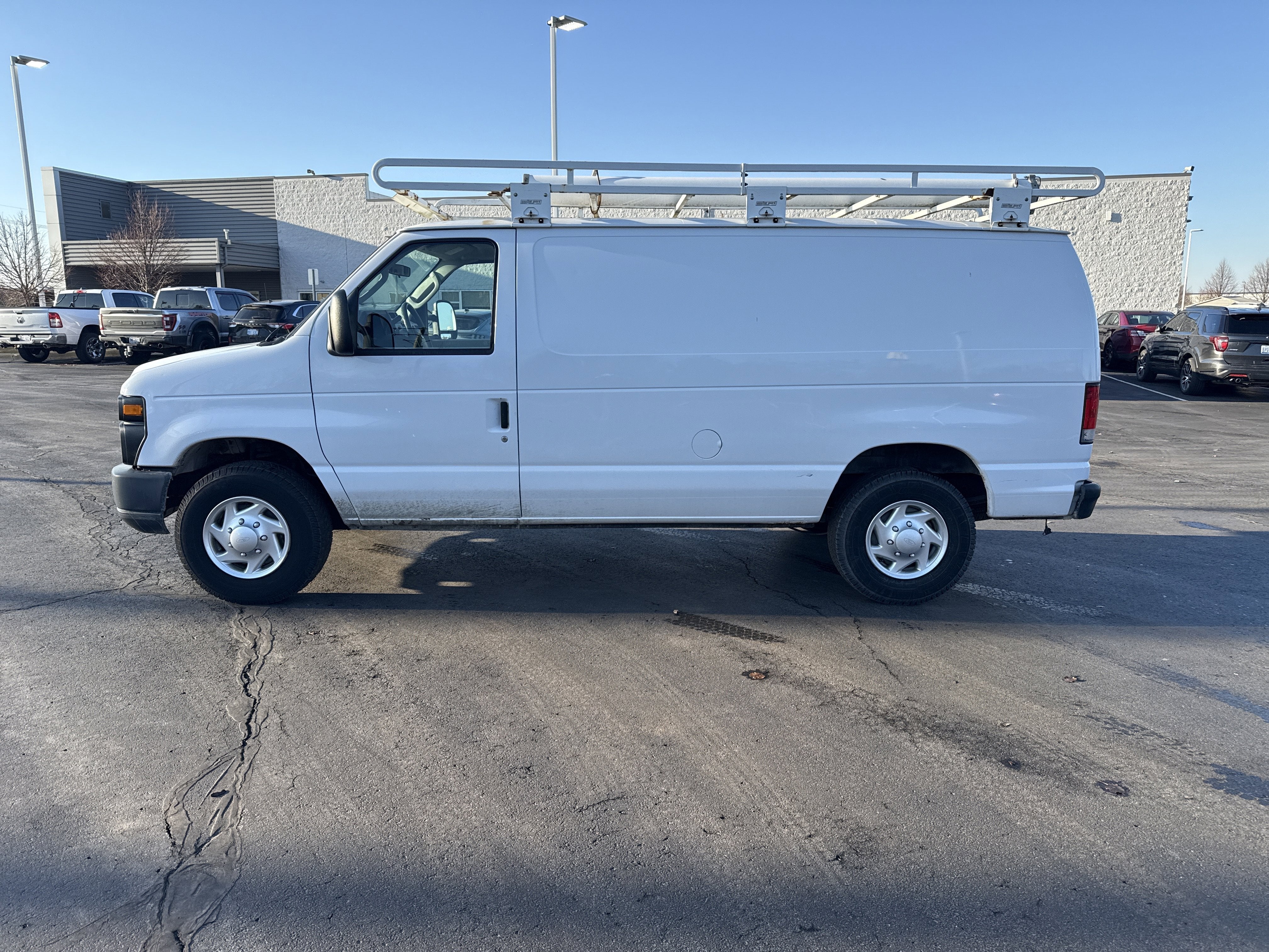 2014 Ford Econoline Cargo Van Commercial