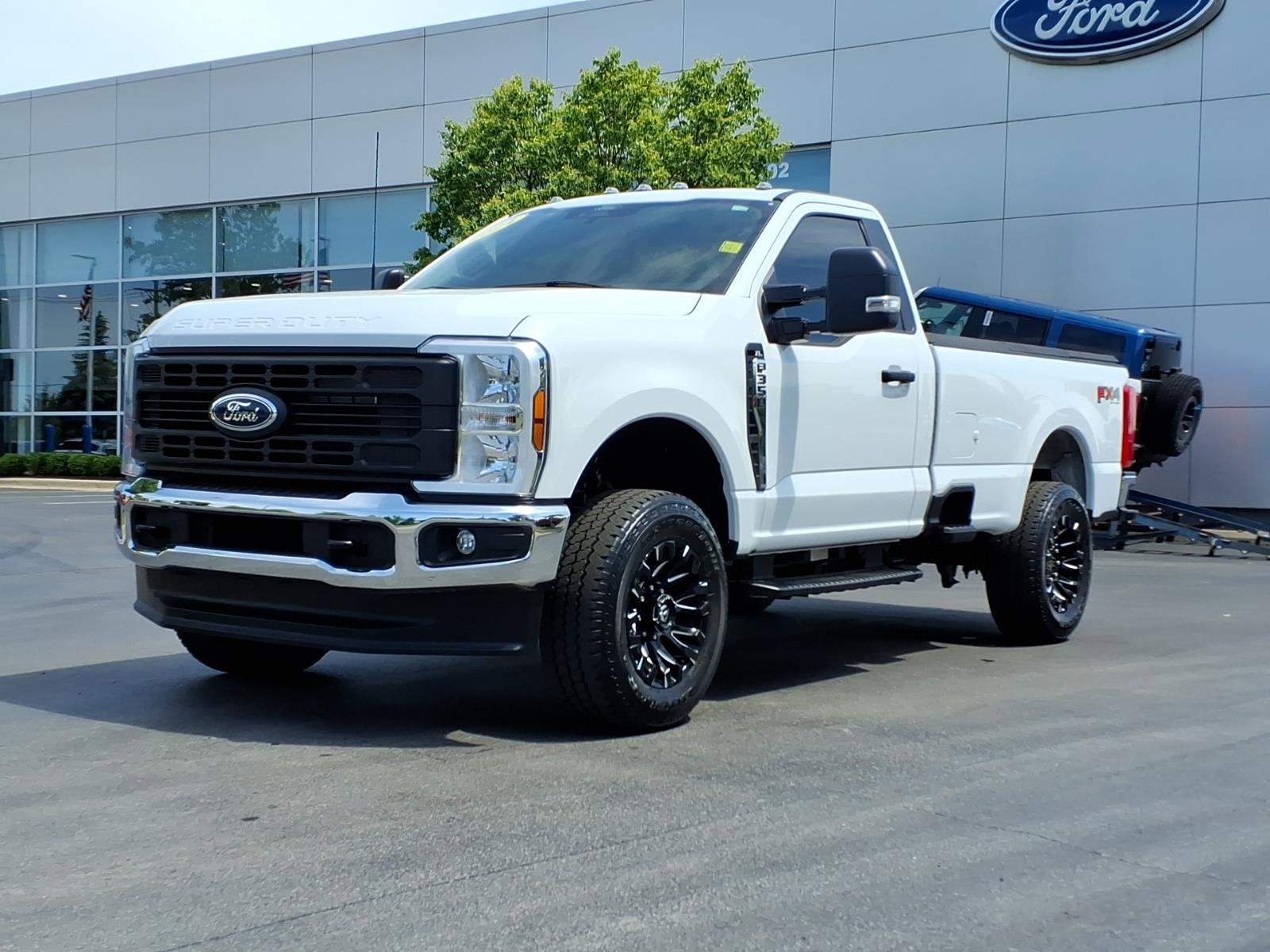 2024 Ford Super Duty F-350 SRW XL