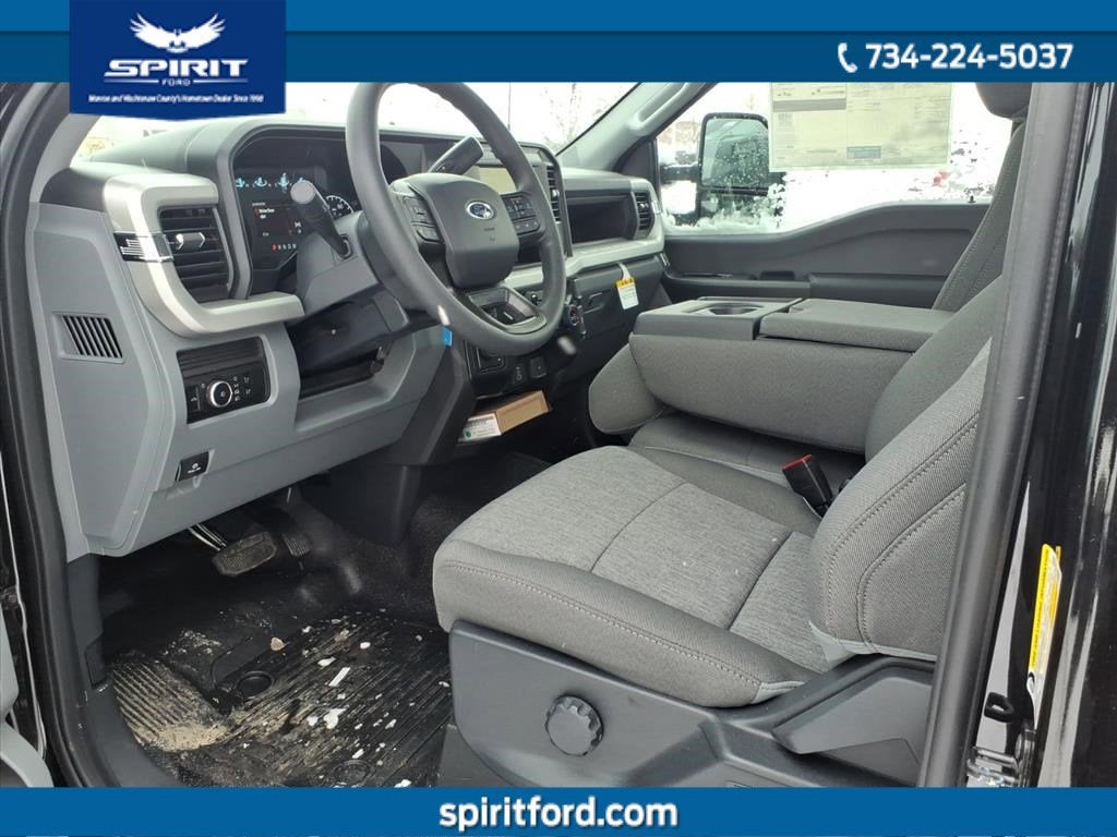 2026 Ford Super Duty F-450 DRW XL