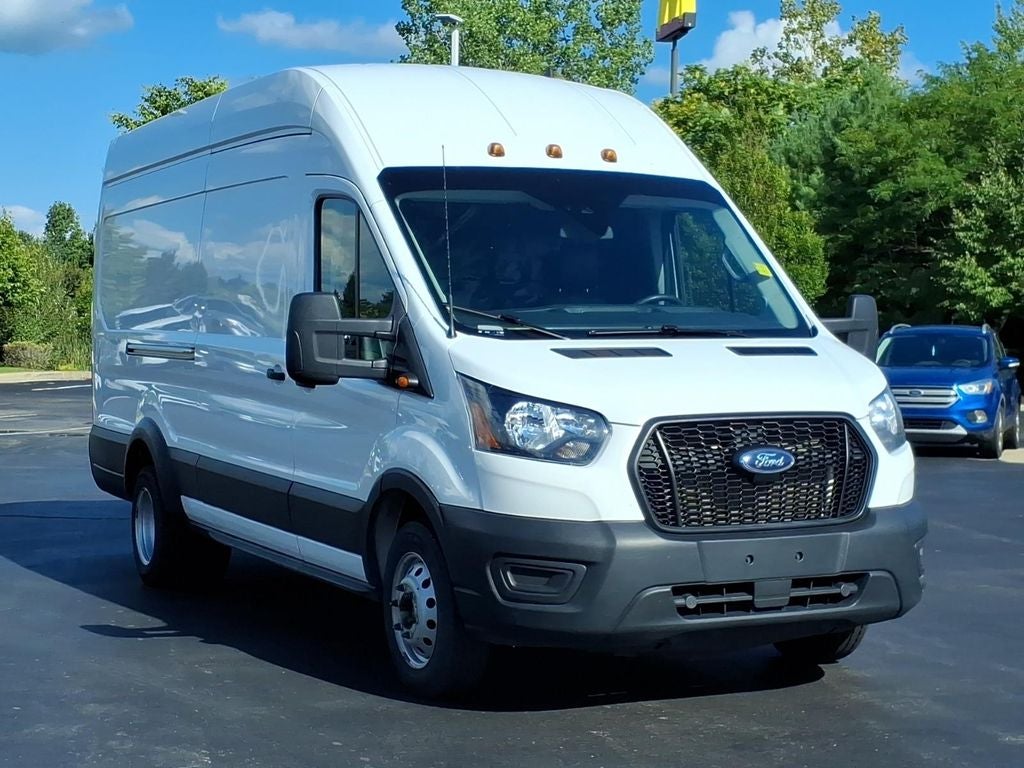 2022 Ford Transit-350 Base
