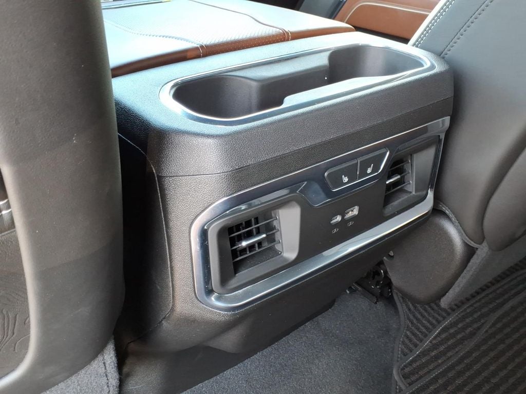 2025 GMC Sierra 2500HD Denali Ultimate
