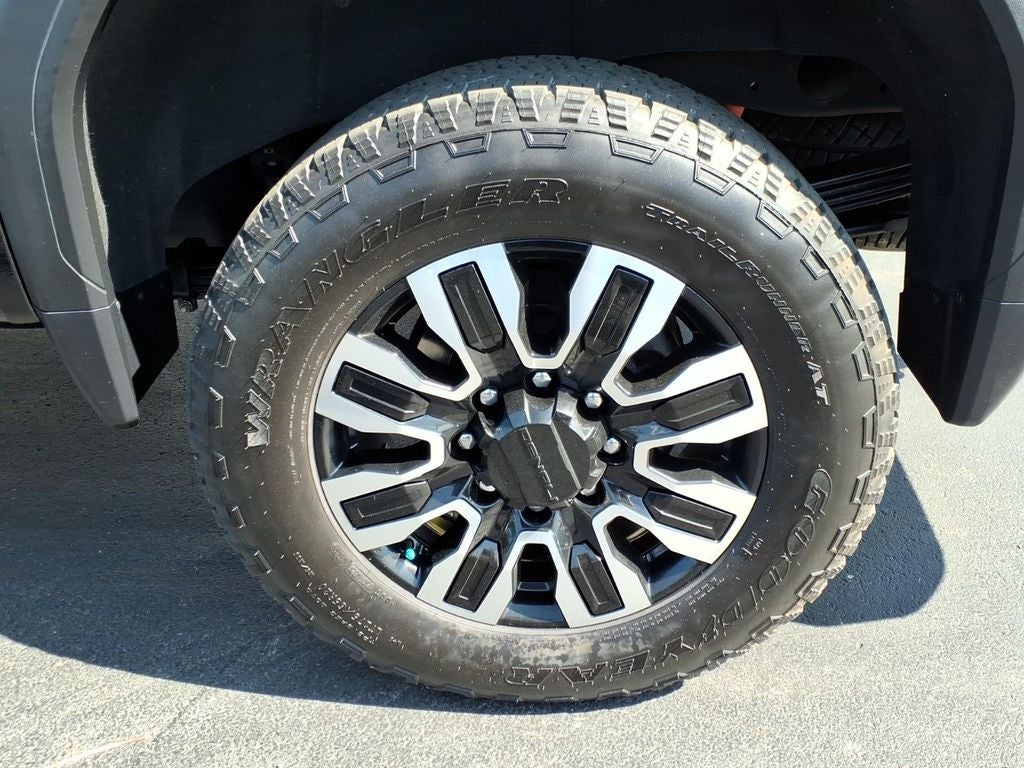 2025 GMC Sierra 2500HD Denali Ultimate