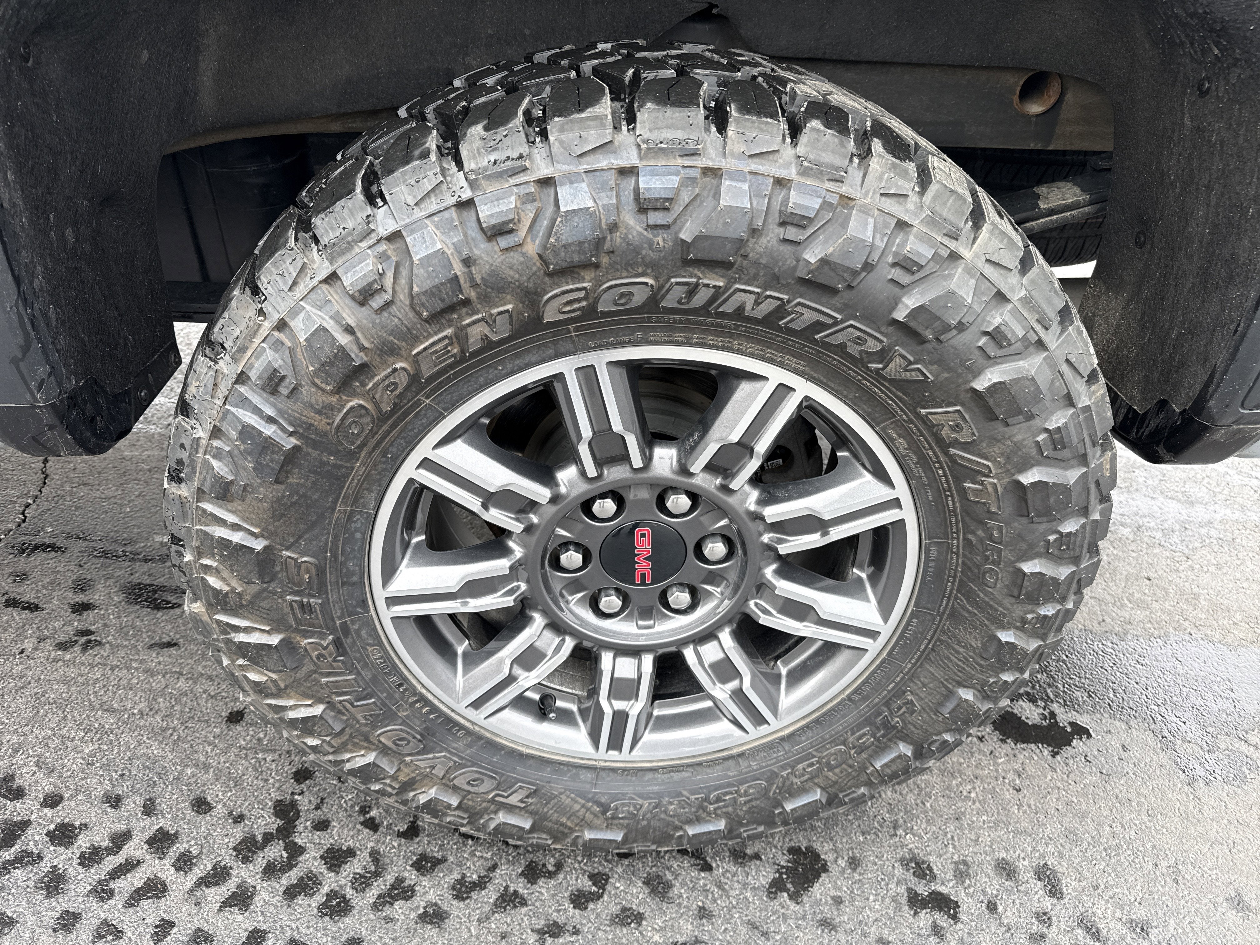 2024 GMC Sierra 1500 AT4