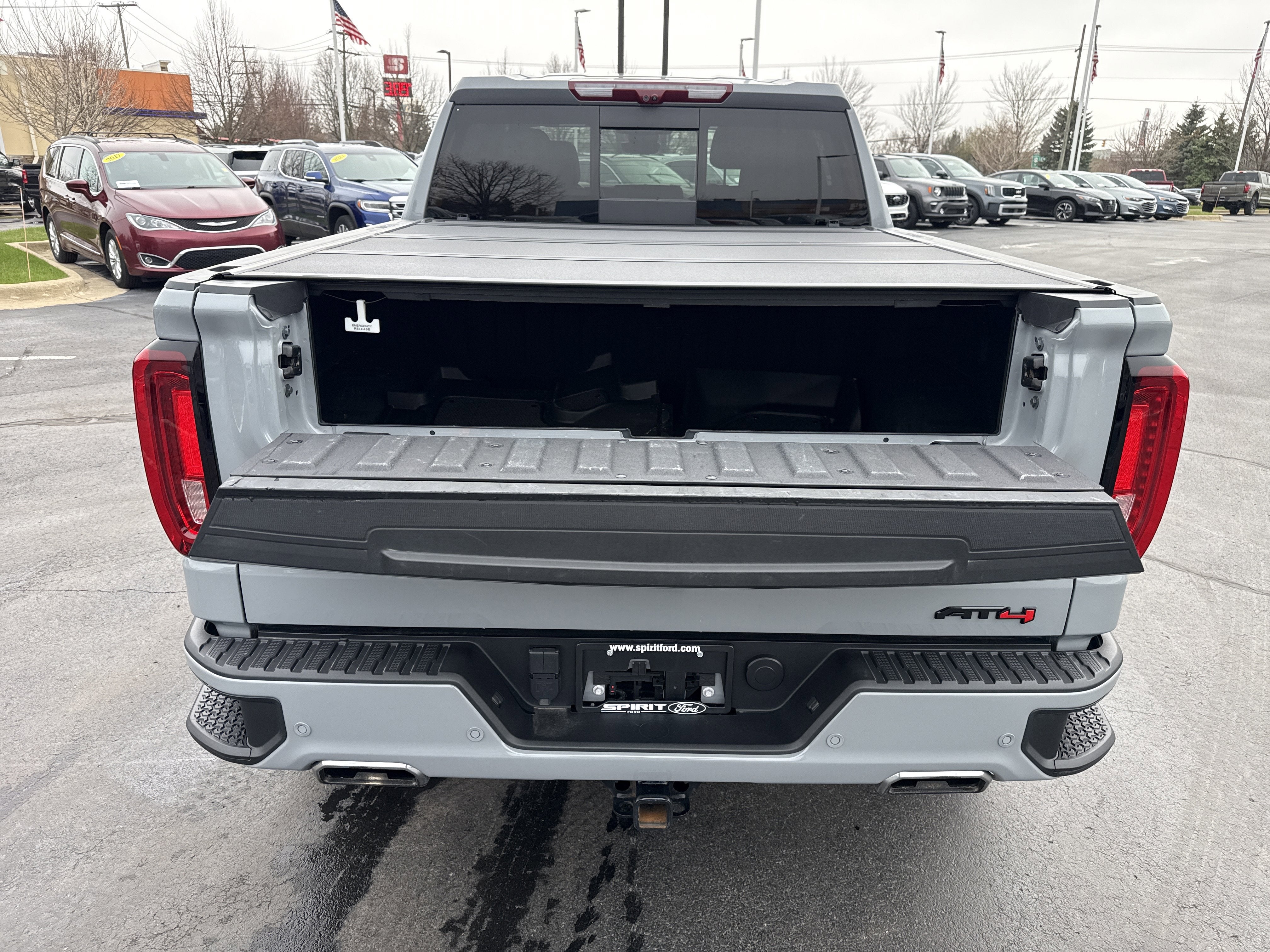 2024 GMC Sierra 1500 AT4