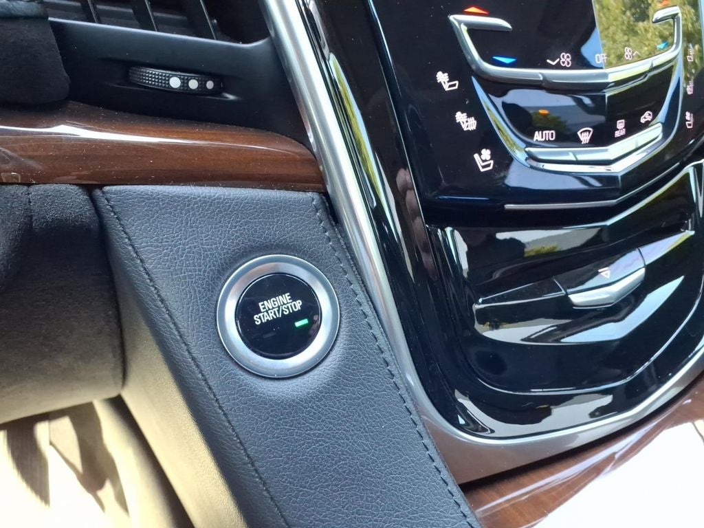 2020 Cadillac Escalade Premium Luxury