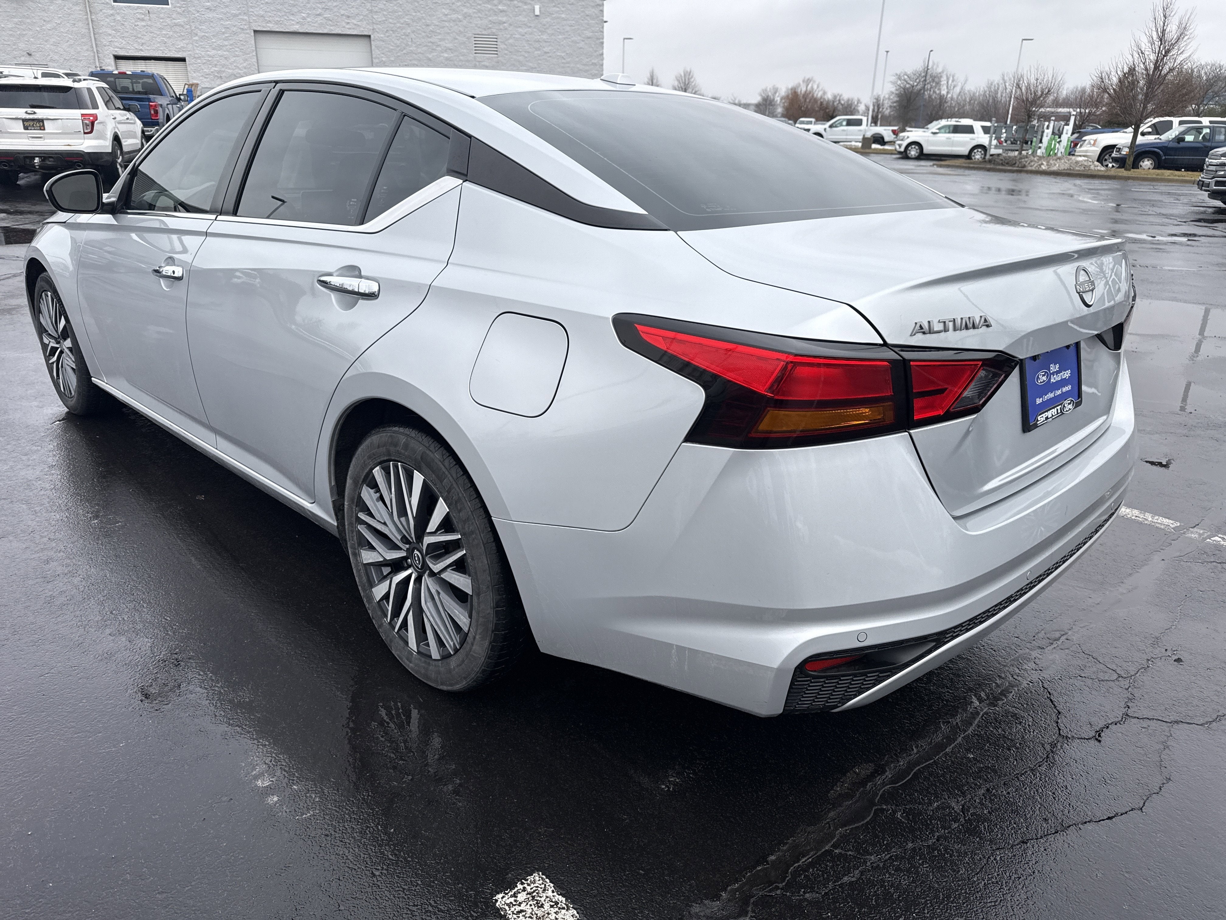 2023 Nissan Altima 2.5 SV