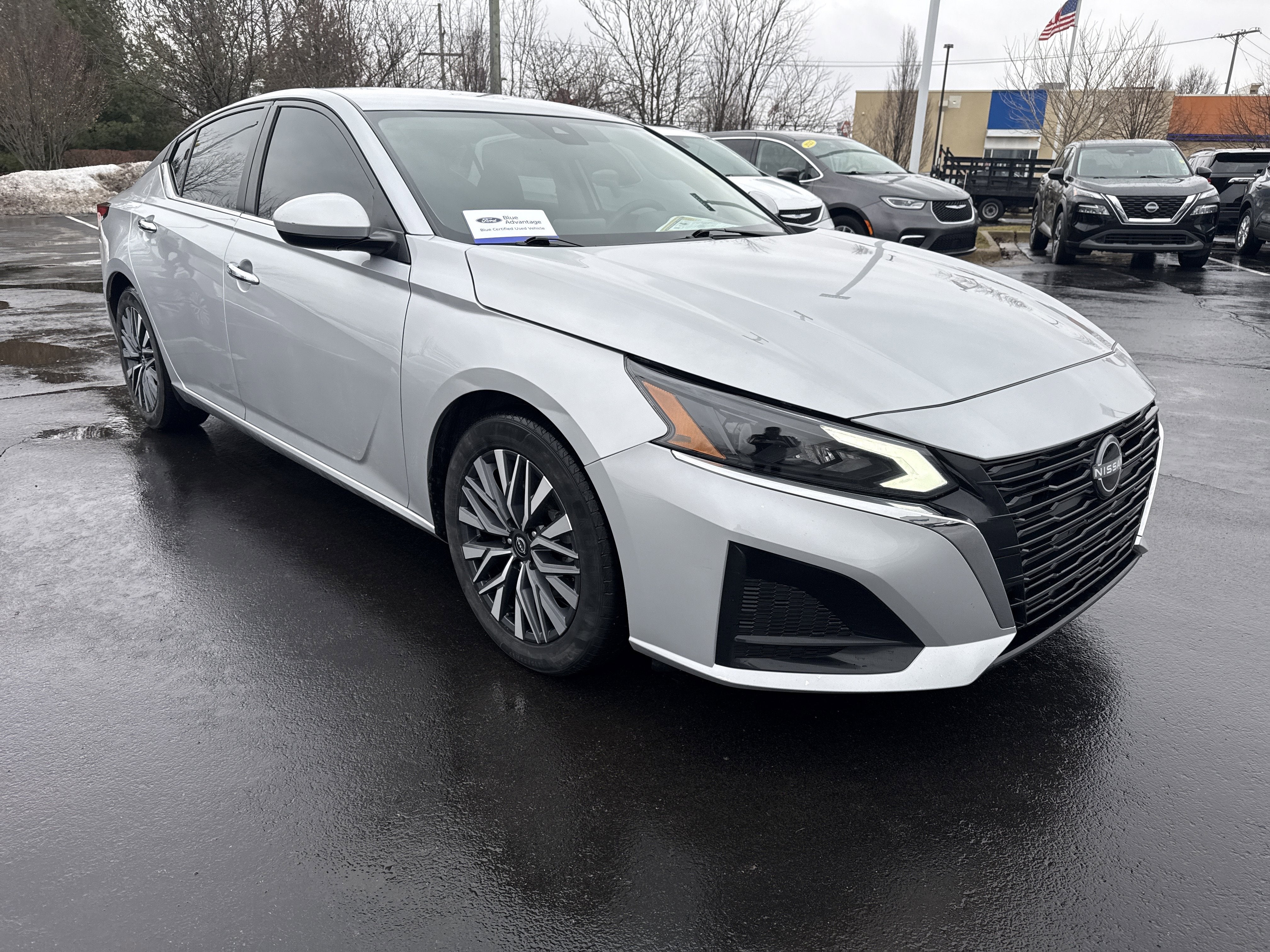 2023 Nissan Altima 2.5 SV