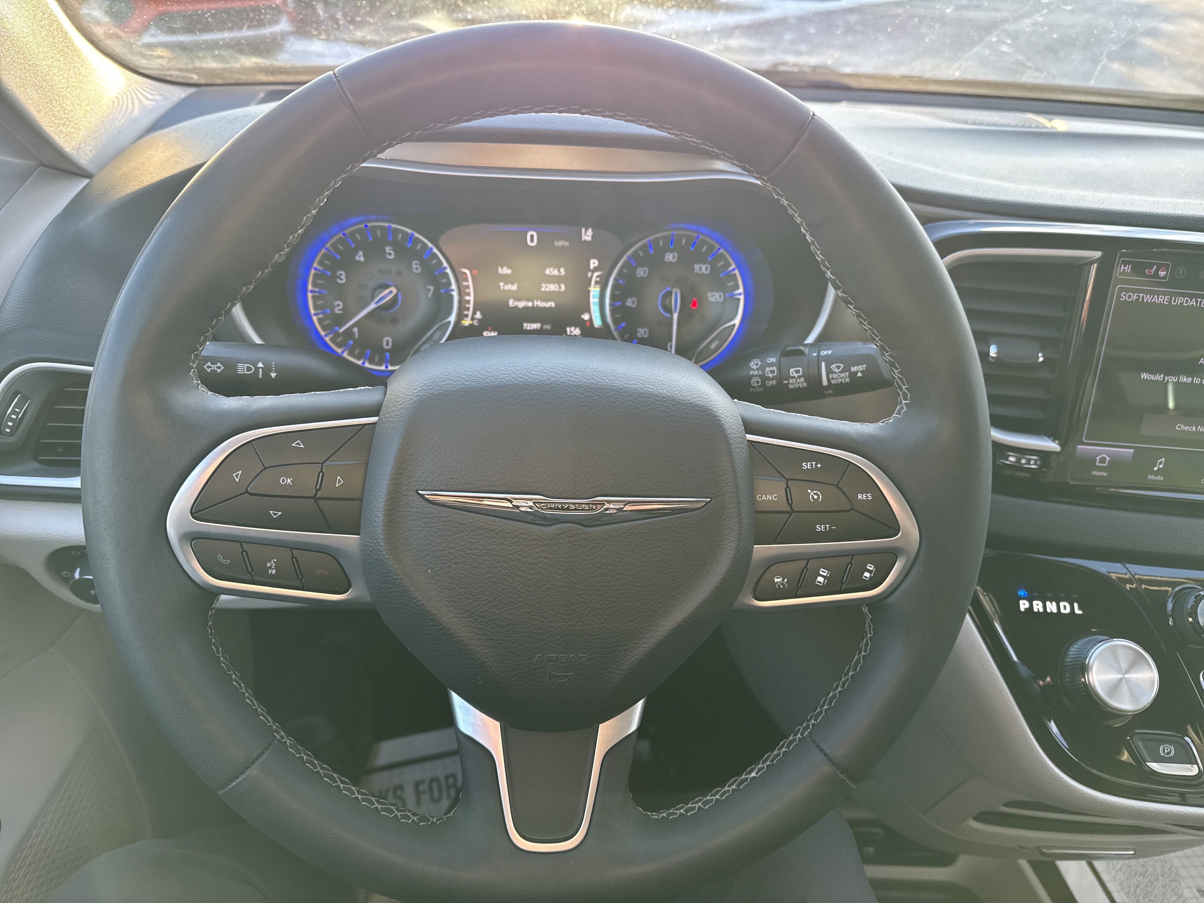 2023 Chrysler Pacifica Touring L