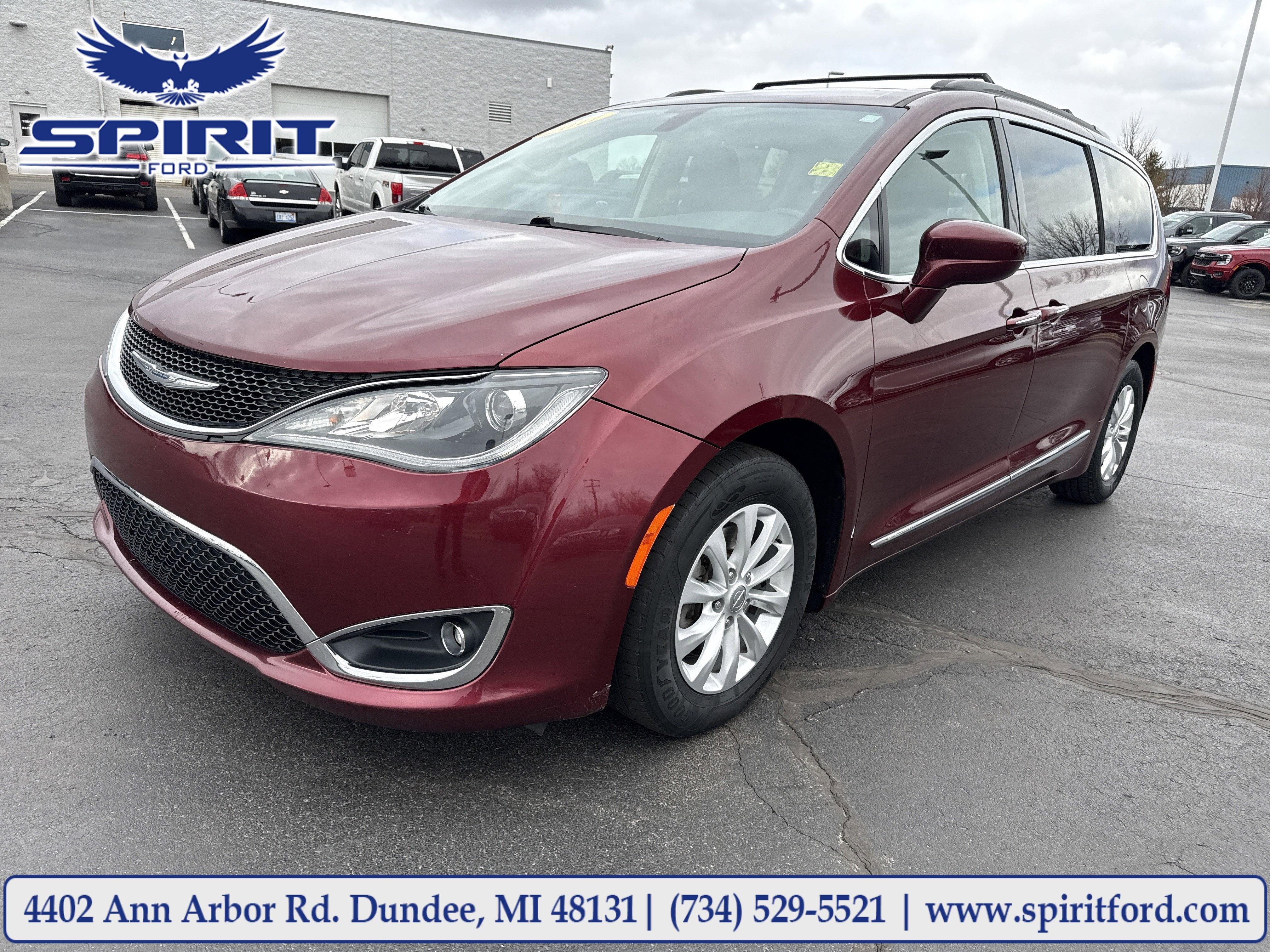 2017 Chrysler Pacifica Touring-L