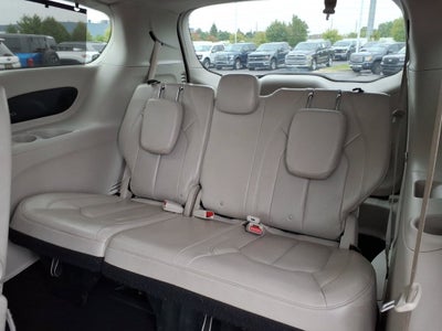 2017 Chrysler Pacifica Touring L Plus
