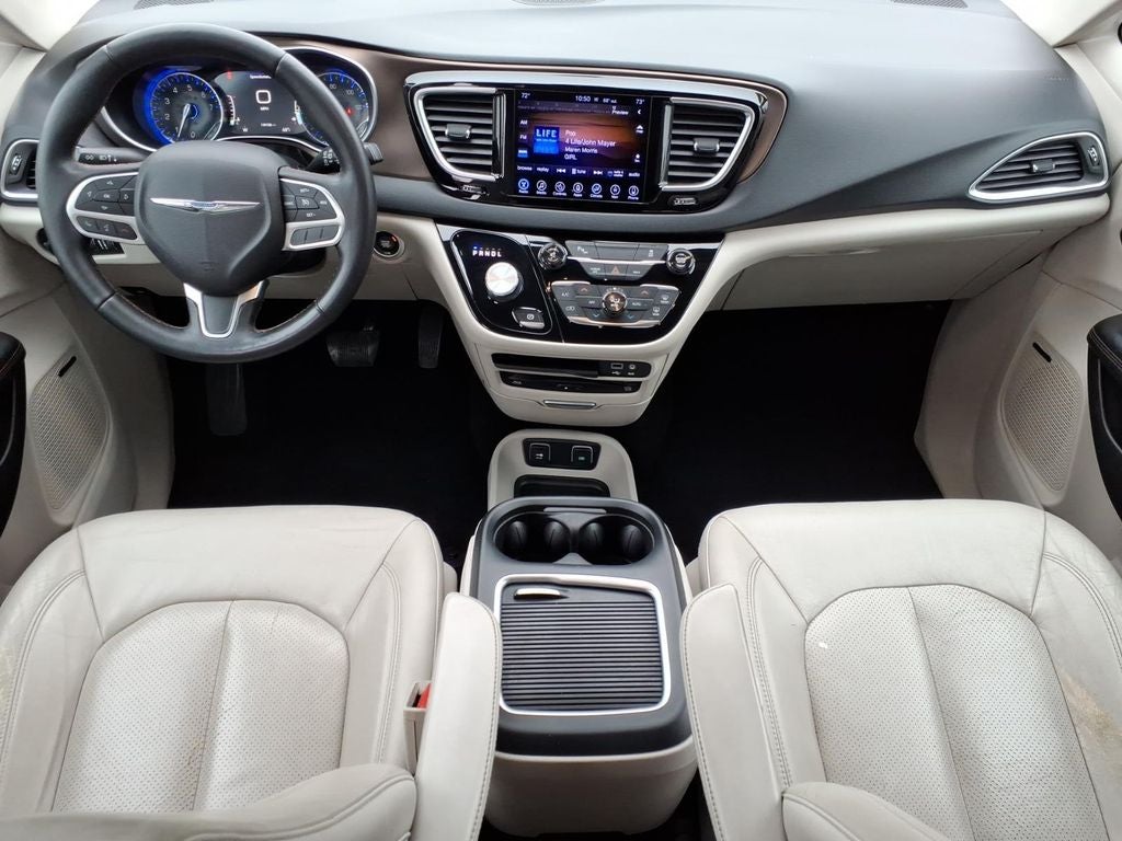 2017 Chrysler Pacifica Touring L Plus