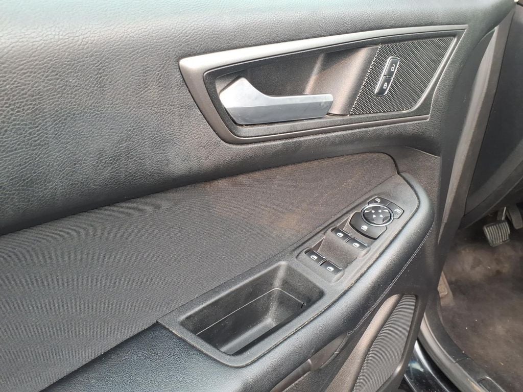 2016 Ford Edge SE