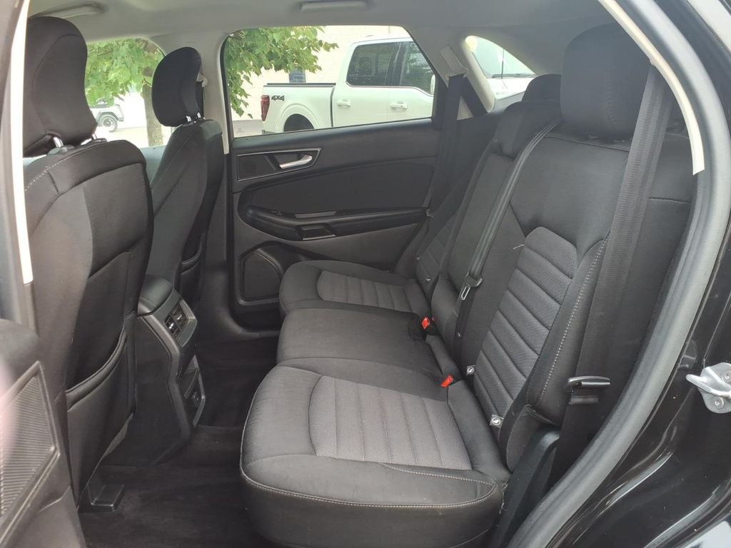 2016 Ford Edge SE
