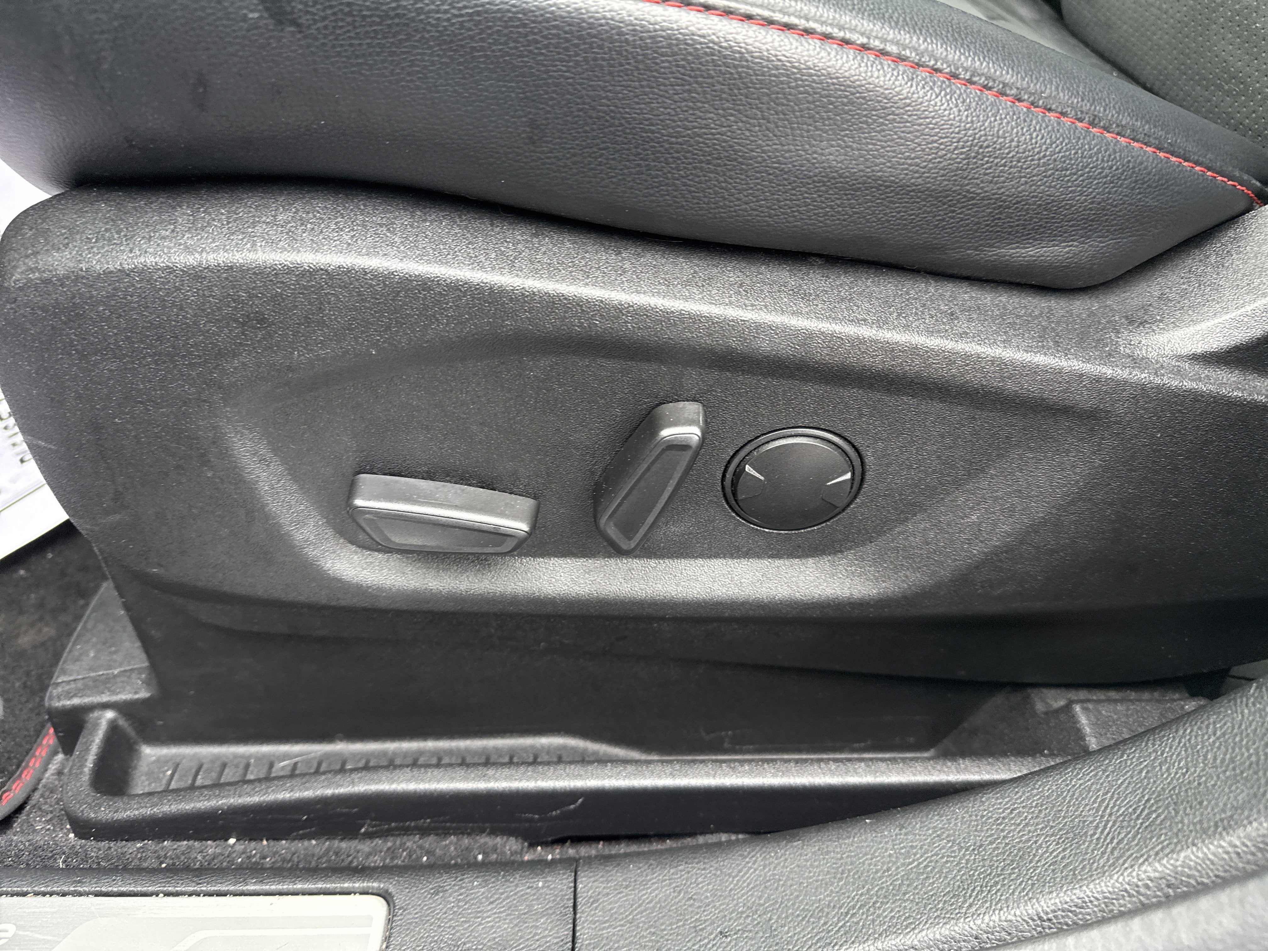 2024 Ford Edge ST Line