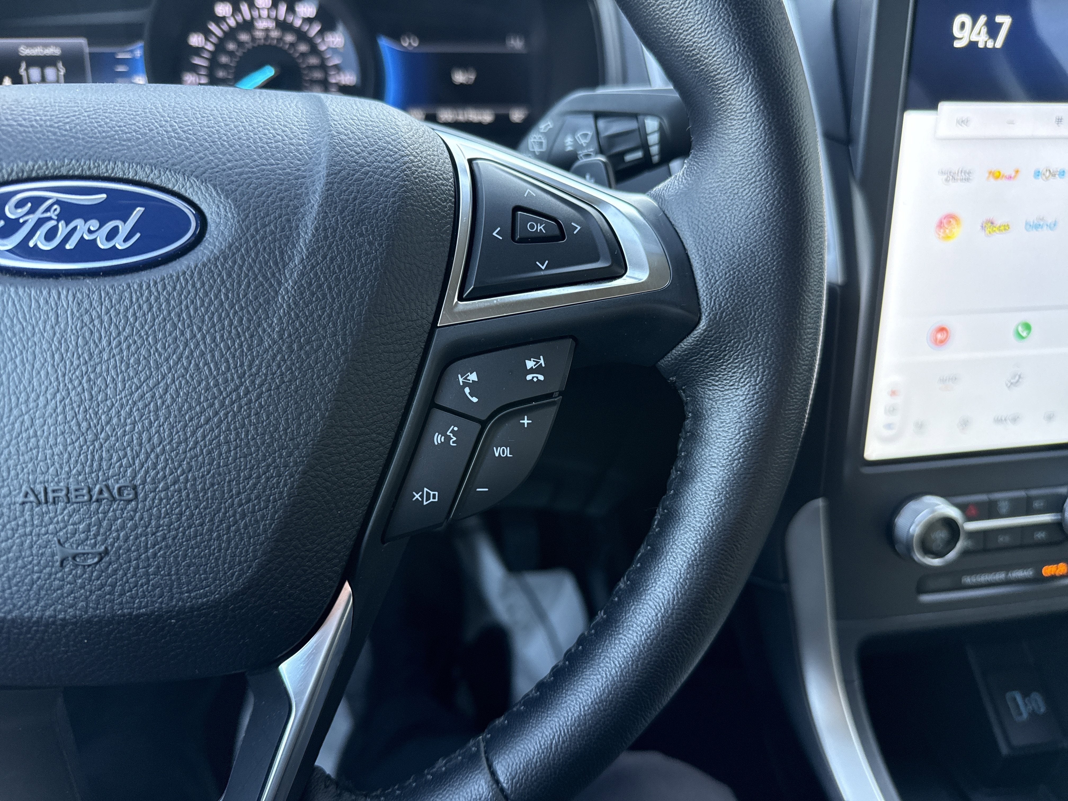 2023 Ford Edge SEL
