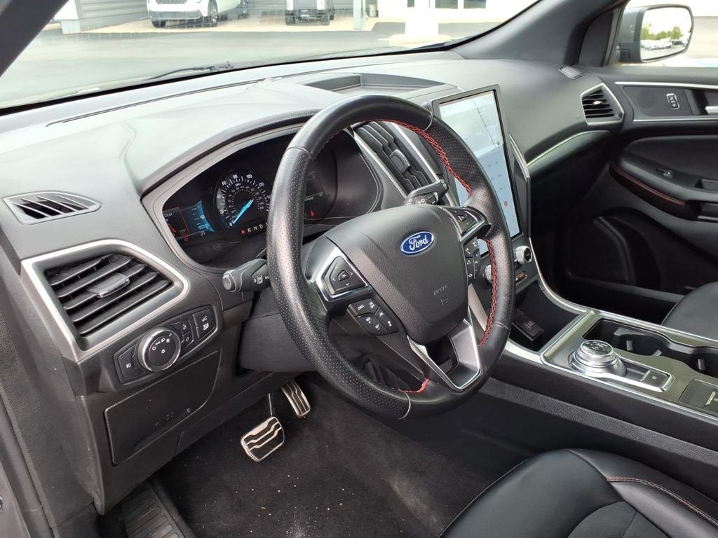 2022 Ford Edge ST Line