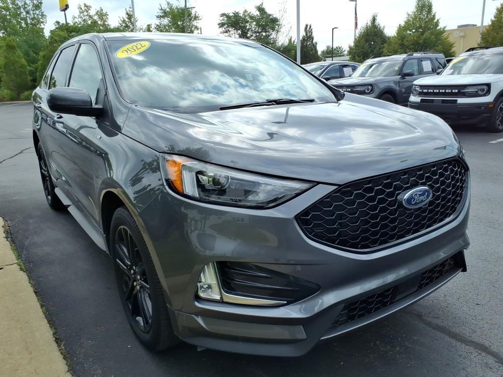 2022 Ford Edge ST Line