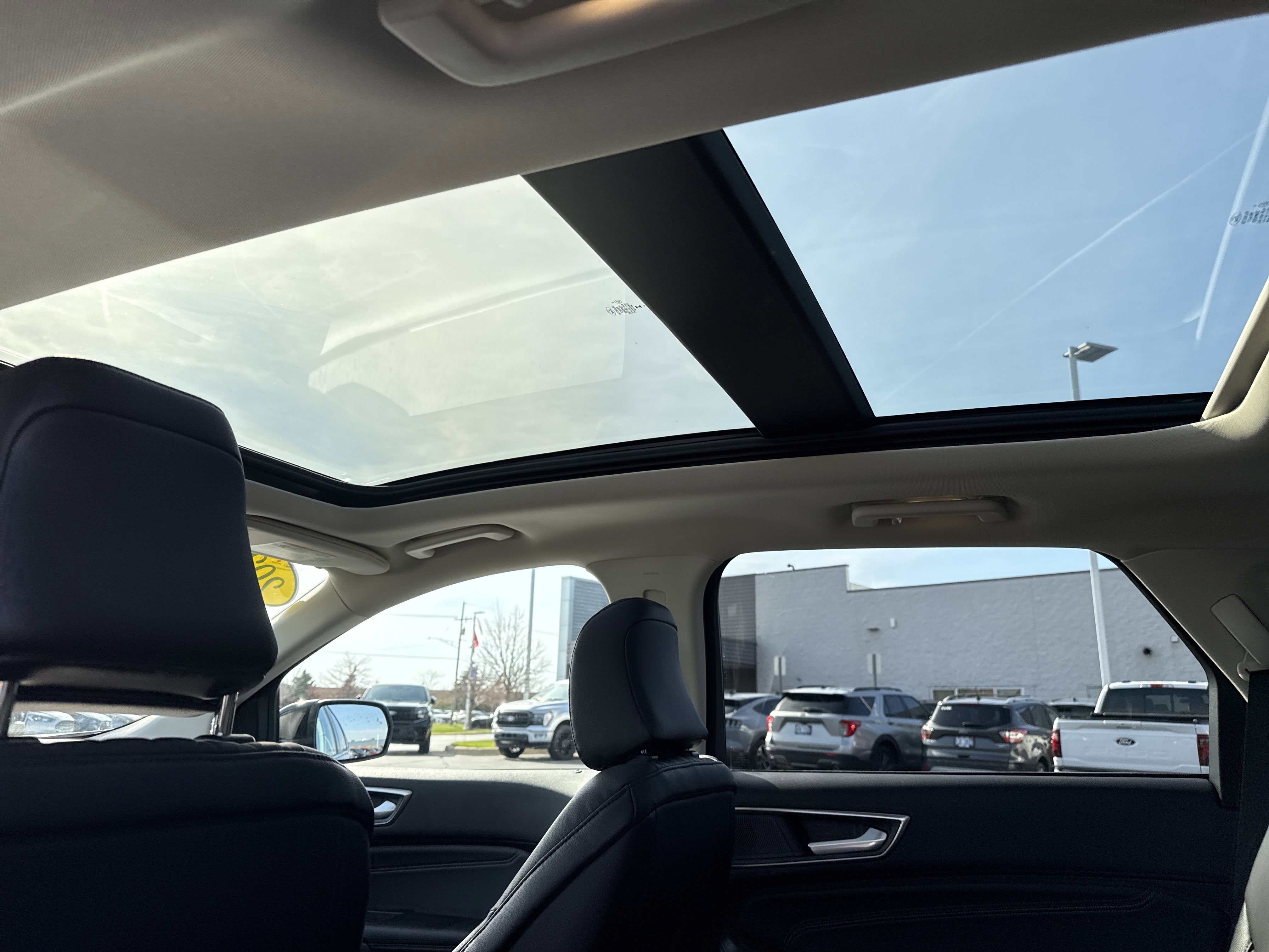 2024 Ford Edge Titanium