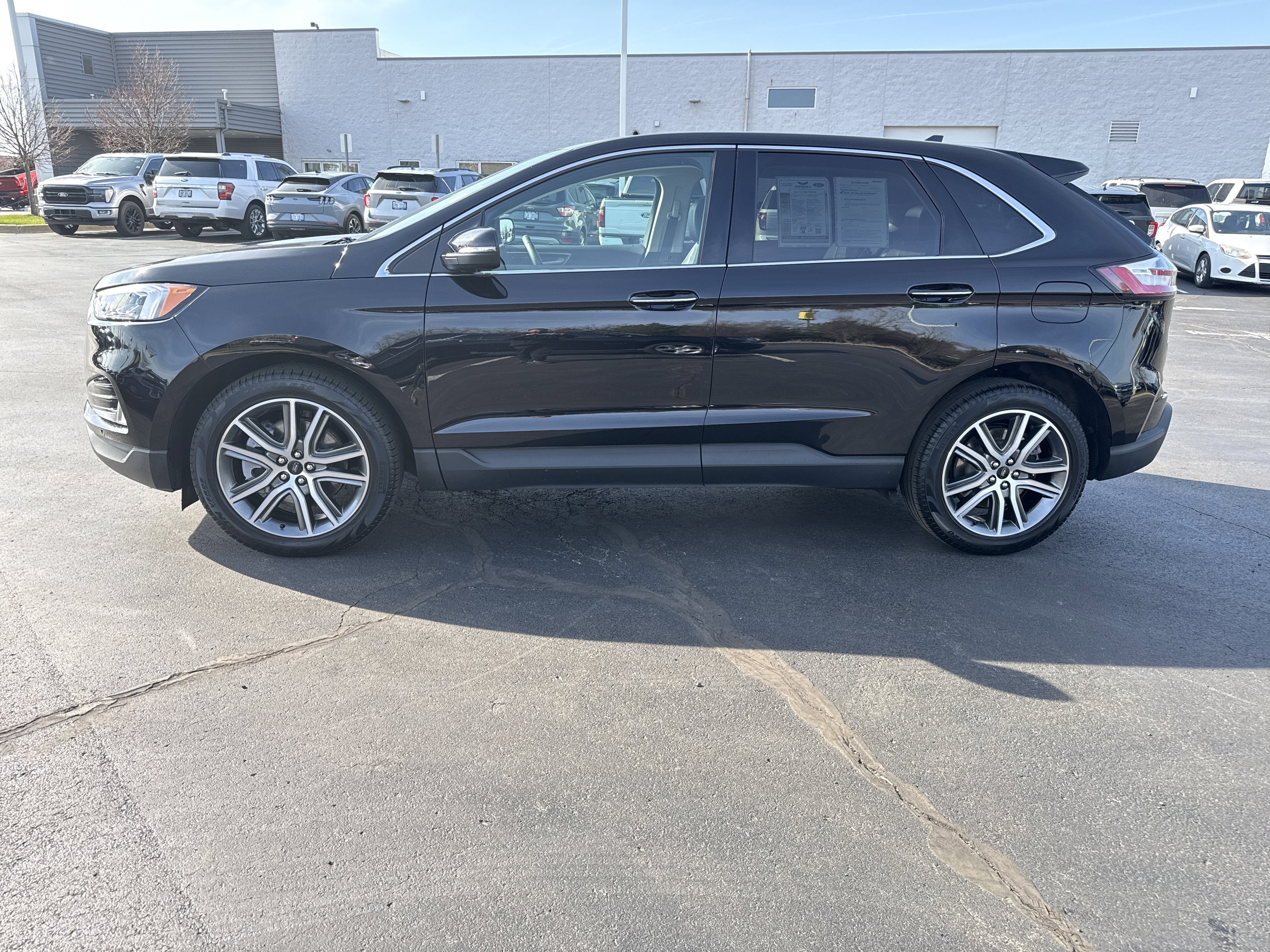 2024 Ford Edge Titanium
